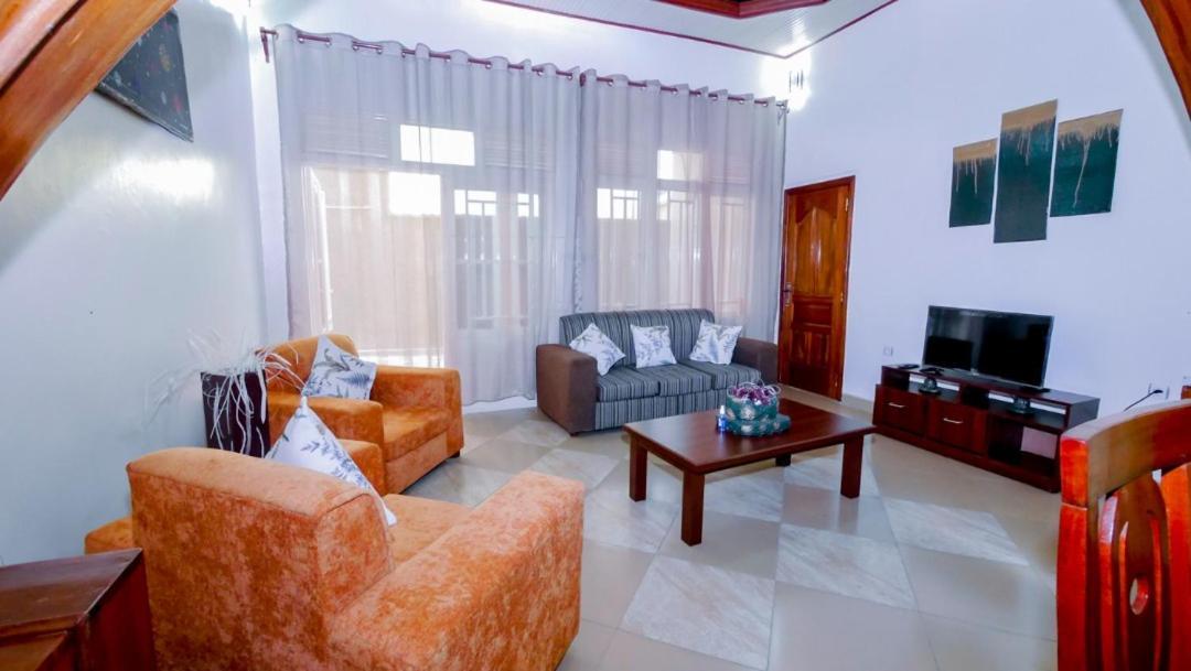 Da Vinci House Acomodação com café da manhã Kigali Exterior foto